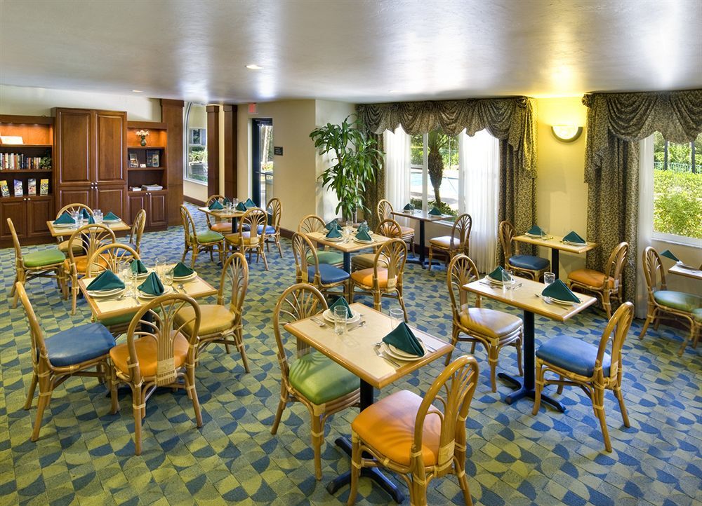 Hawthorn Extended Stay By Wyndham Naples Vineyards Exterior photo