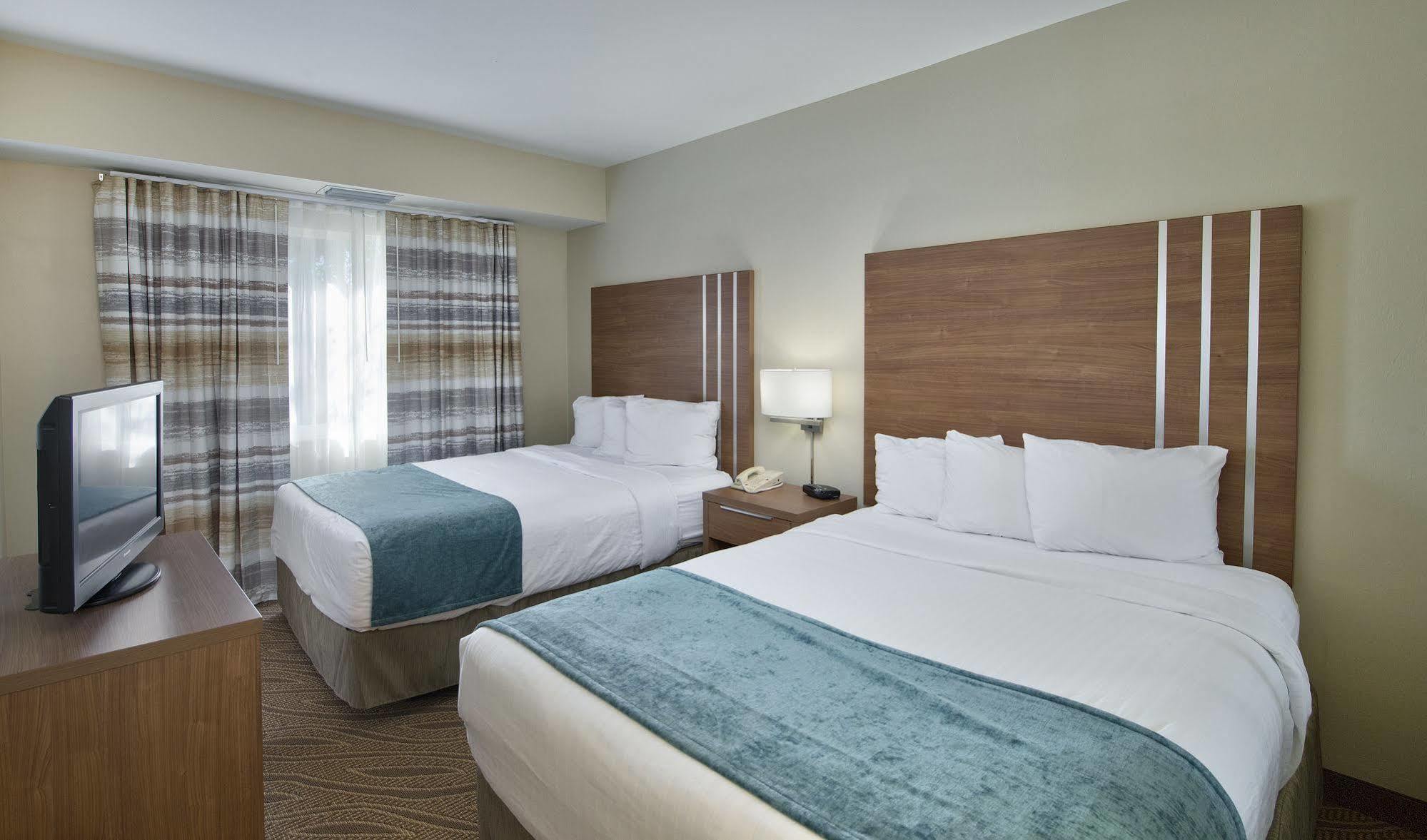 Hawthorn Extended Stay By Wyndham Naples Vineyards Exterior photo